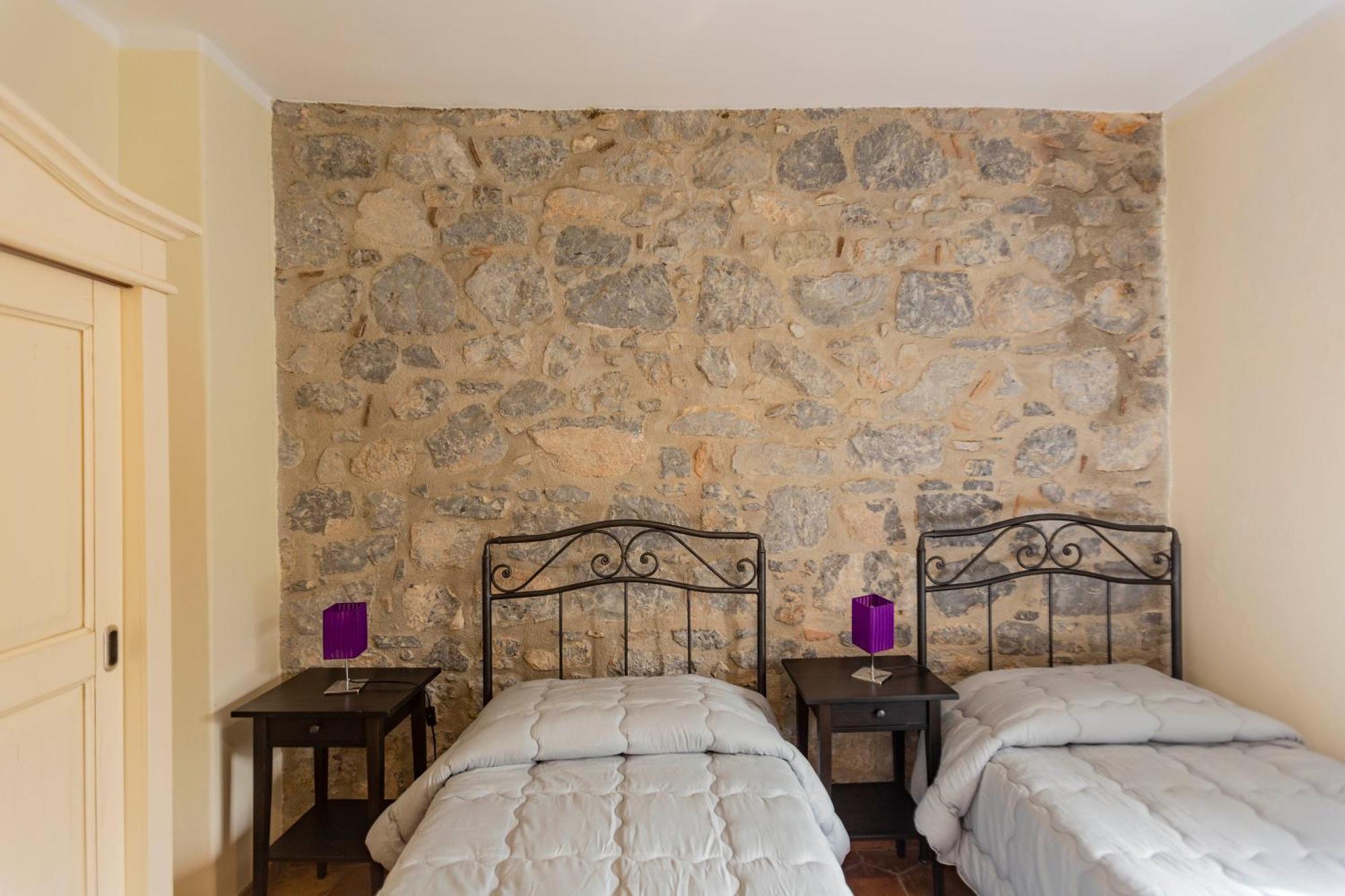 Pie' D'Ulivo Guest House Bosco  Ngoại thất bức ảnh